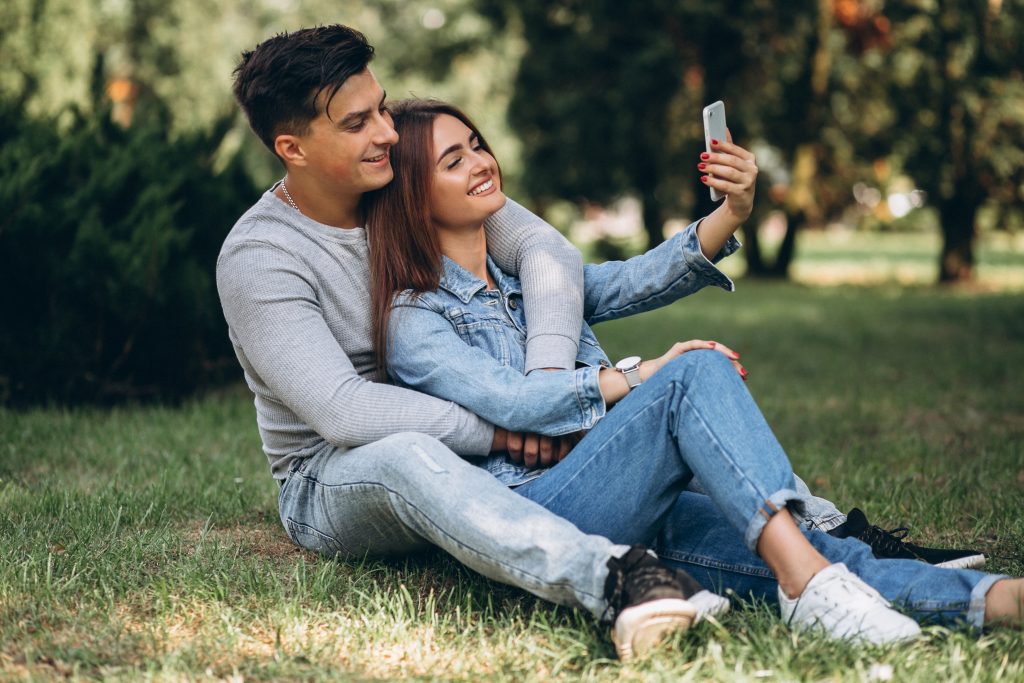 Dating Couple